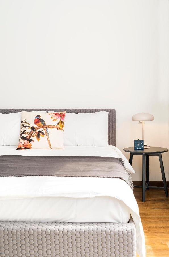 Athens' Best Location- Stunning & Spacious Studio Экстерьер фото